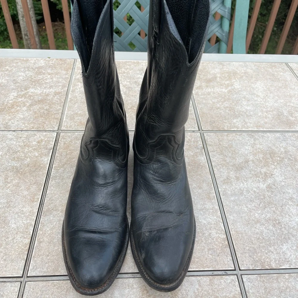 Ariat Men's Black Heritage Roper Boots